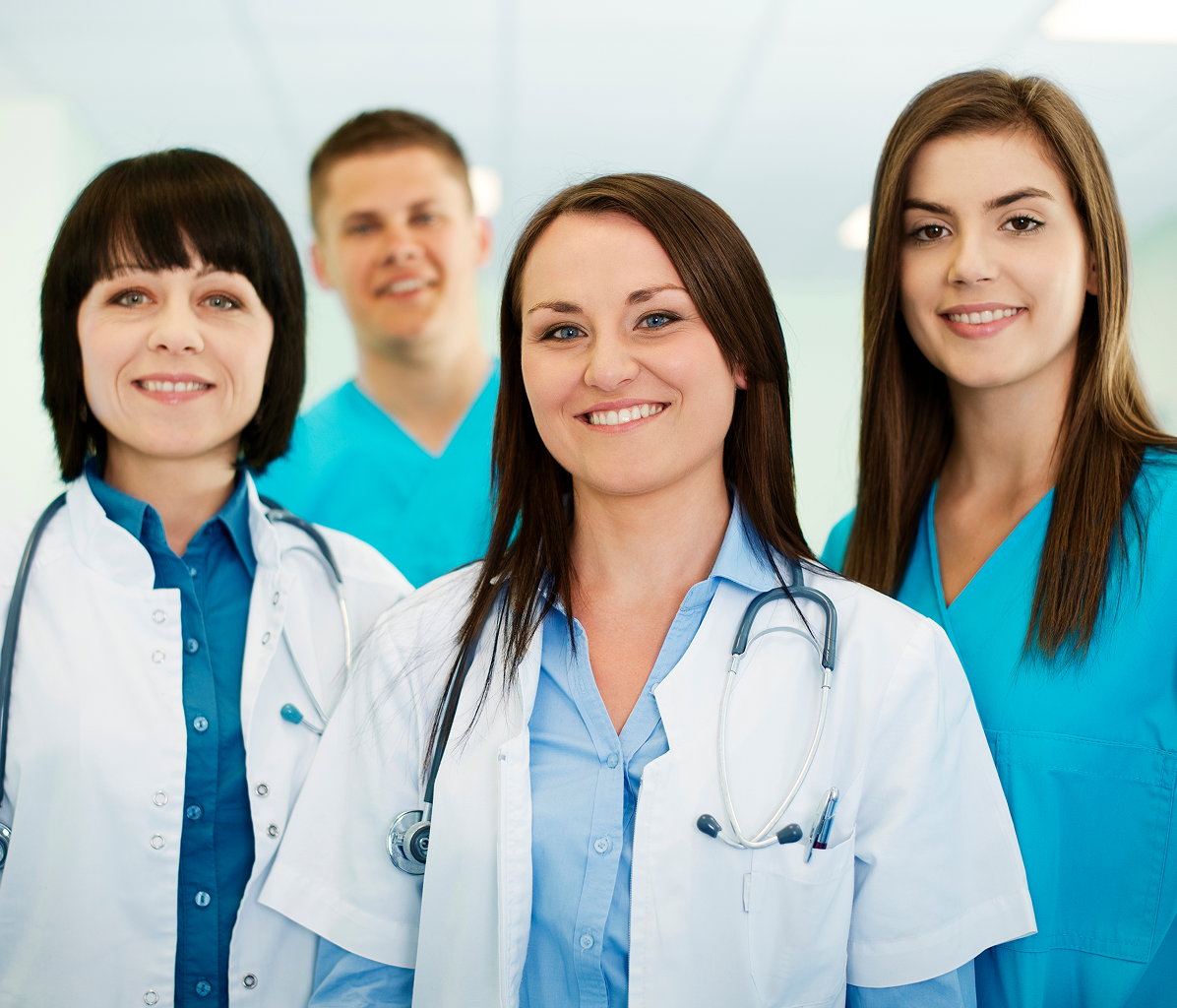 successful-medical-team (1) 1